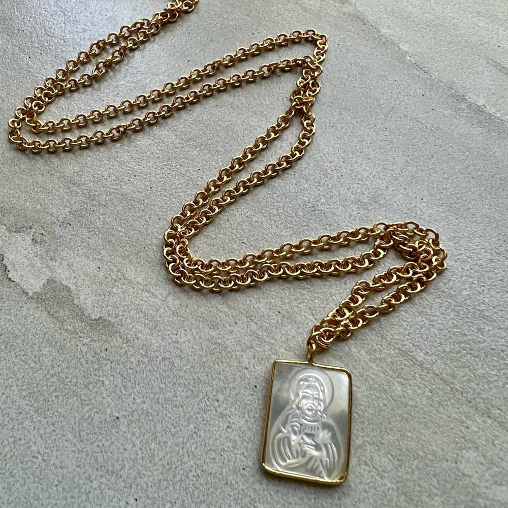 *EVA* Rectangular Carved Shell Religious Pendants - Picture 3 of 11